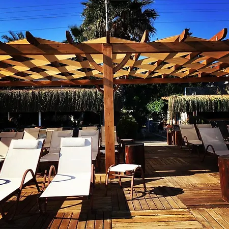 Cohiba Hotel *